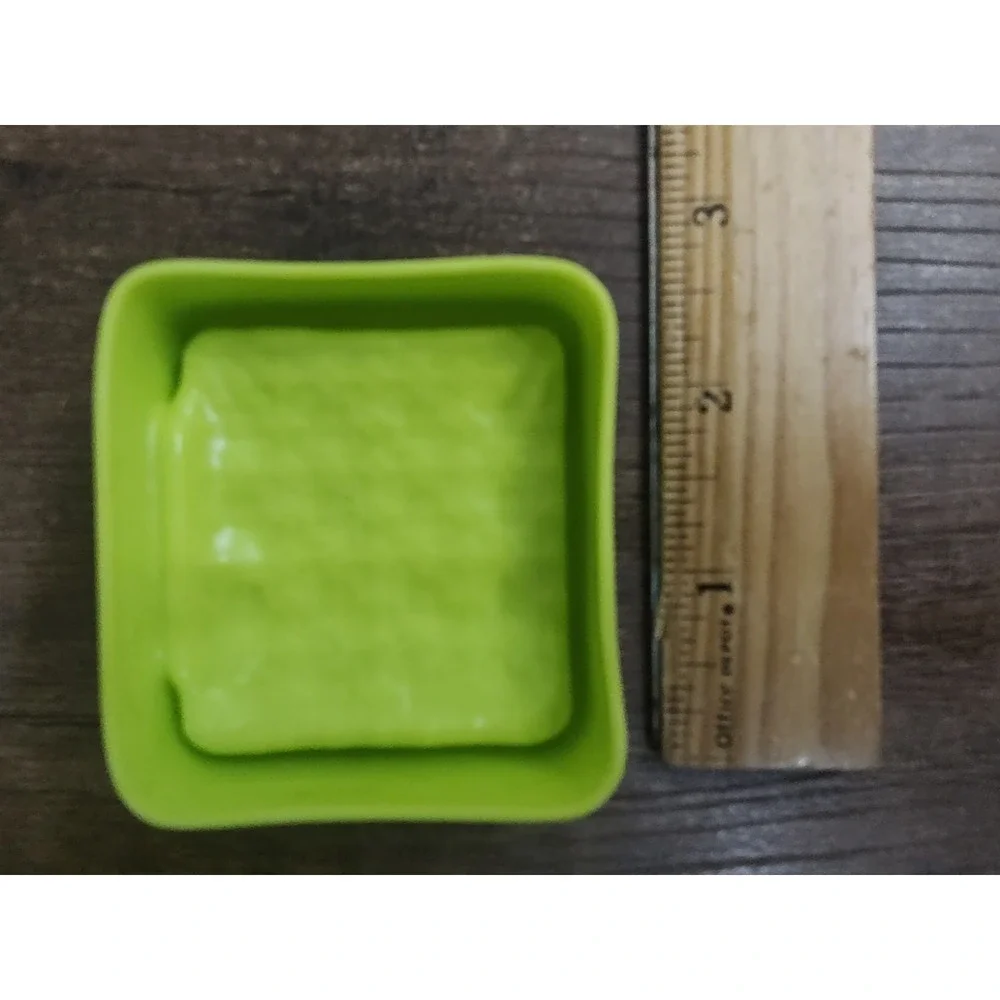 Mattel Barbie Dreamhouse Green Dog Bed Replacement Pieces 2 x 2.5